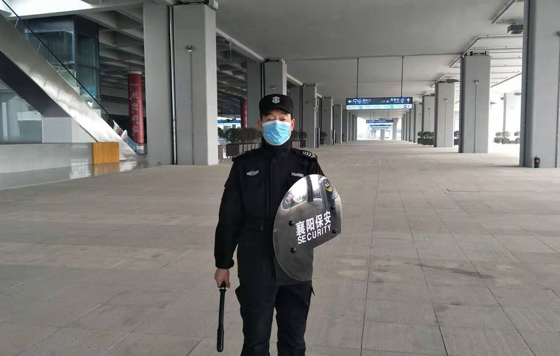 张明勤3_副本.jpg 张明勤3_副本.jpg