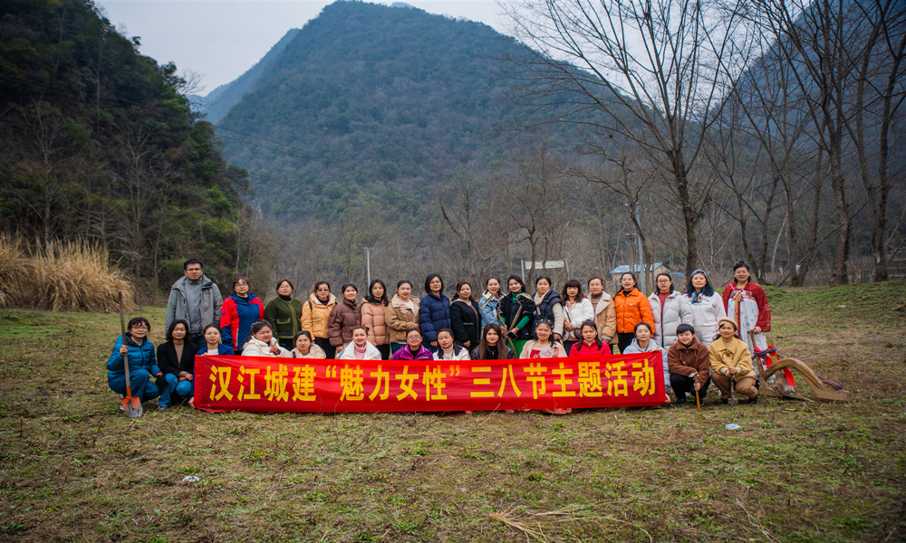 06d81a7b7b81bf30d5ffc83e88c0df1.jpg 06d81a7b7b81bf30d5ffc83e88c0df1.jpg