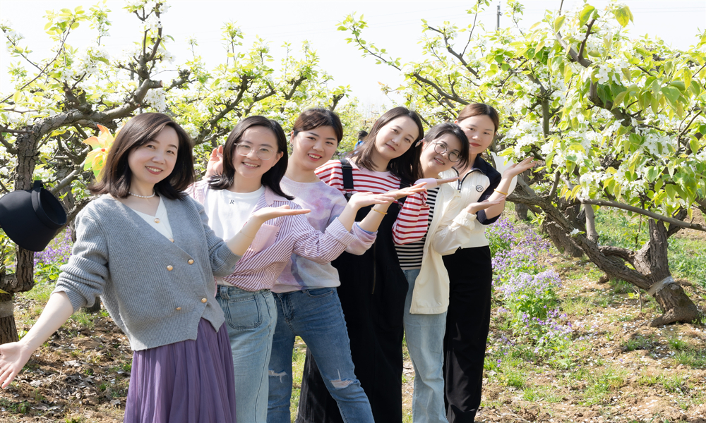 襄阳路桥春游照片 (3).jpg 襄阳路桥春游照片 (3).jpg