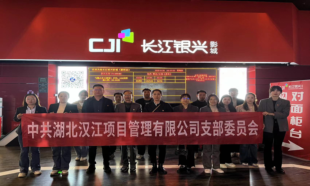 现场照片.jpg 现场照片.jpg