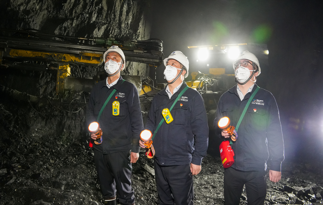 新闻图片1.jpg 新闻图片1.jpg