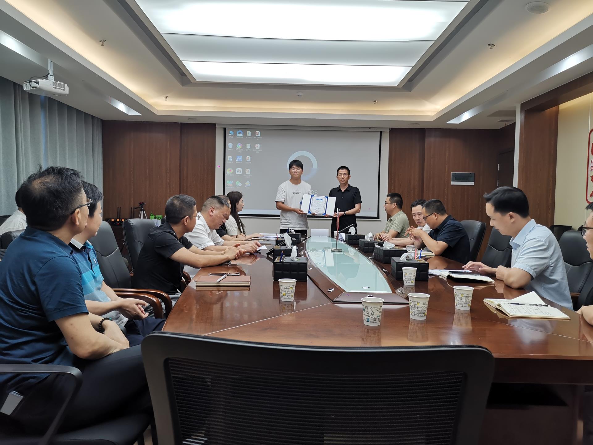 50799d8ae992f7234740fd4d77f8f7e.jpg 50799d8ae992f7234740fd4d77f8f7e.jpg