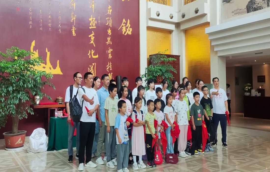 图片2.jpg 图片2.jpg