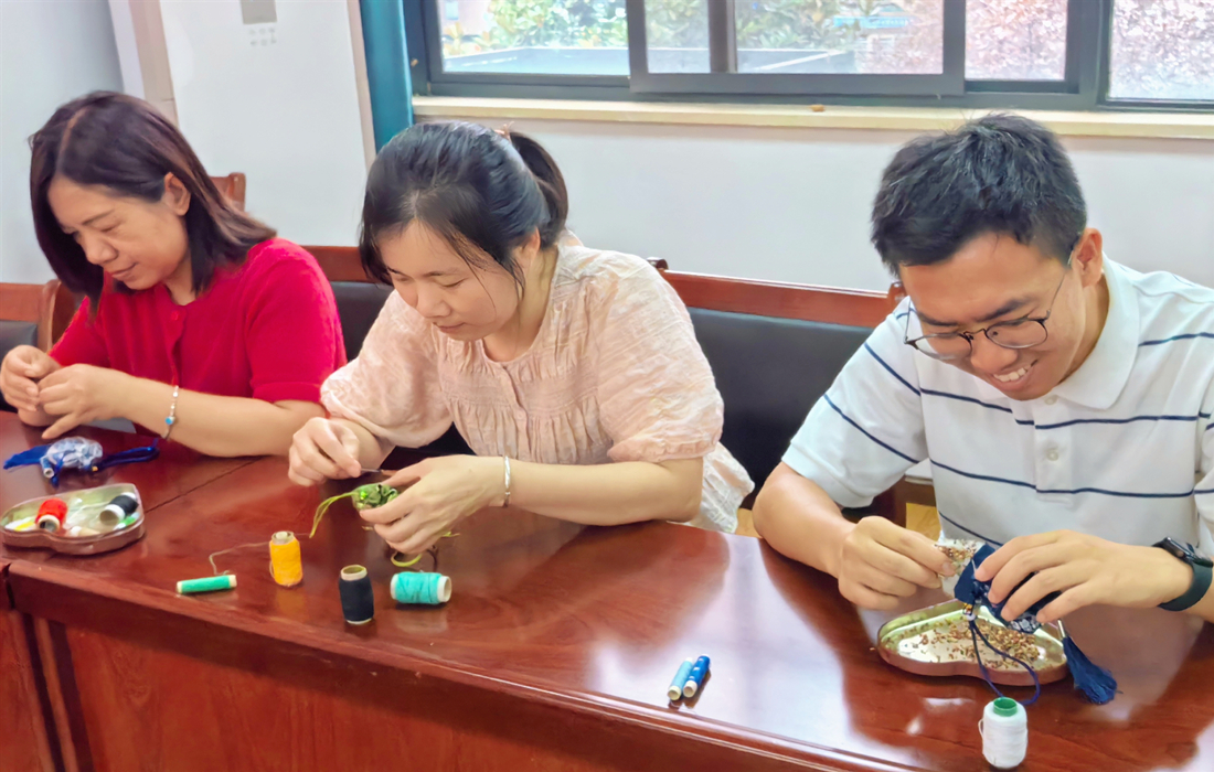 香囊3.jpg 香囊3.jpg